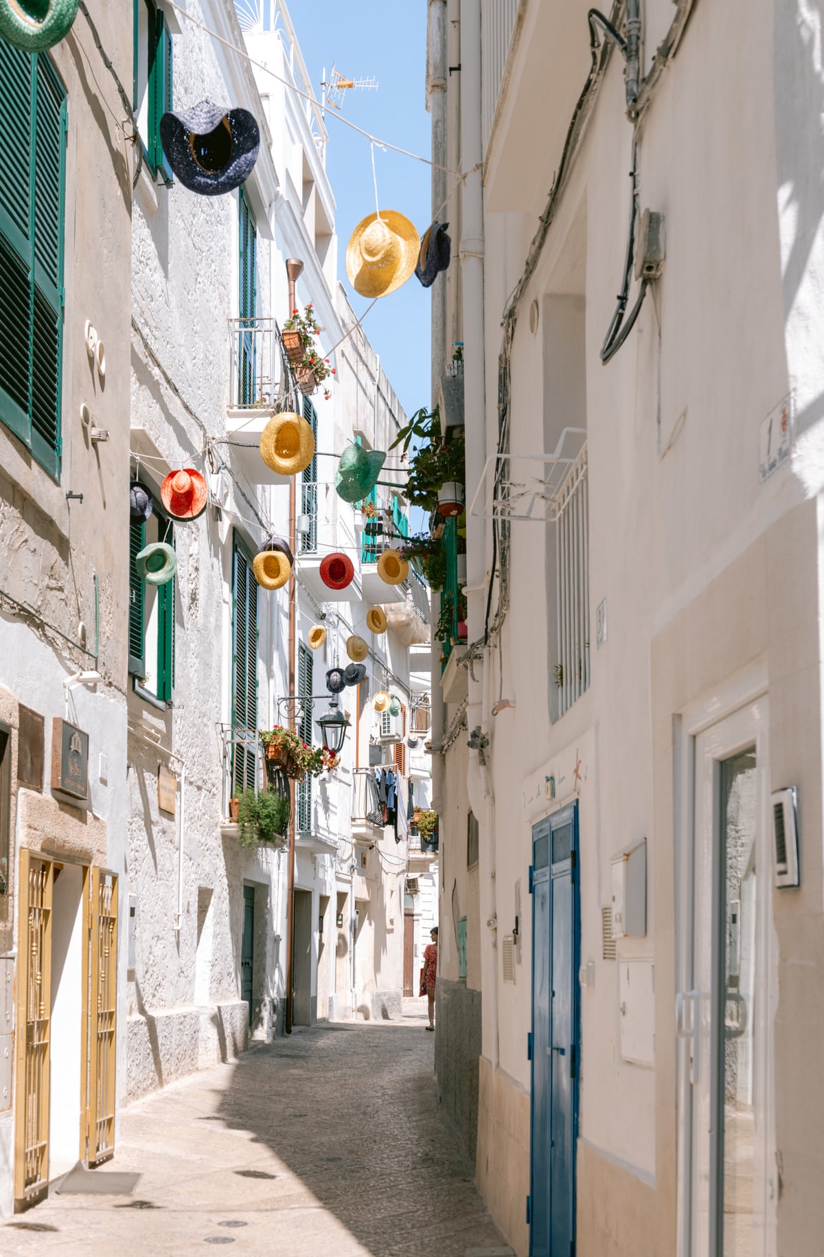 Happy alley in Italy by Marika Huisman