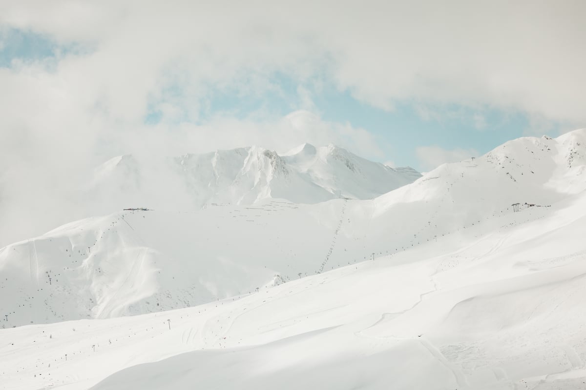 Ready for a day of skiing? by Marika Huisman
