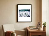 White Splash framed in a focused room thumbnail