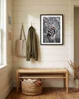 Red Heart framed in a relaxed room thumbnail