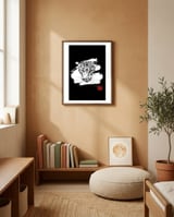Leopard in white framed in a gentle room thumbnail
