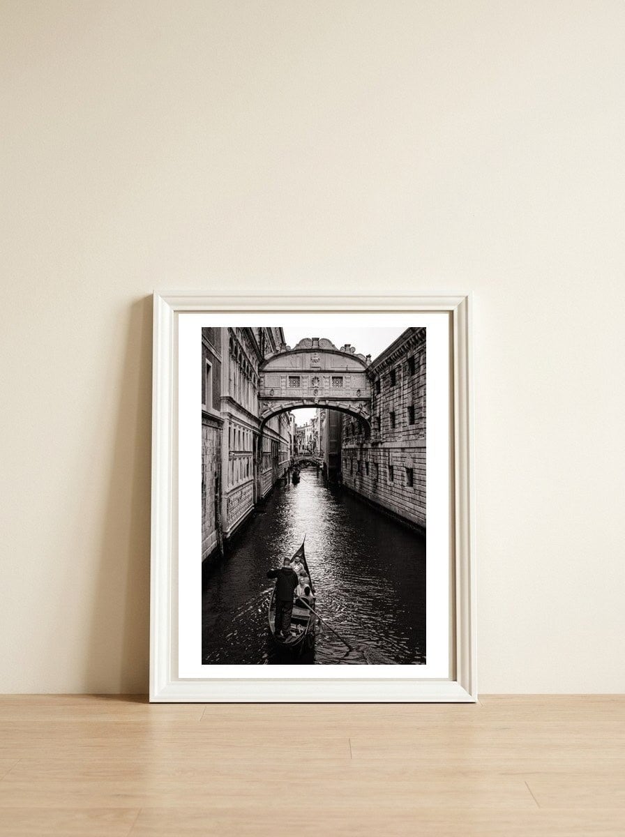 Bridge of Sighs. Venice. — framed, leaning against the wall