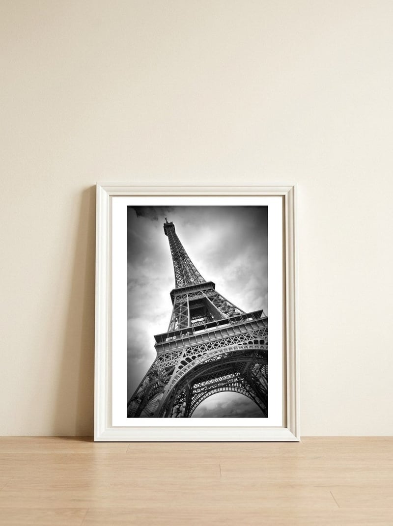 PARIS Eiffel Tower Dynamic — framed, leaning against the wall