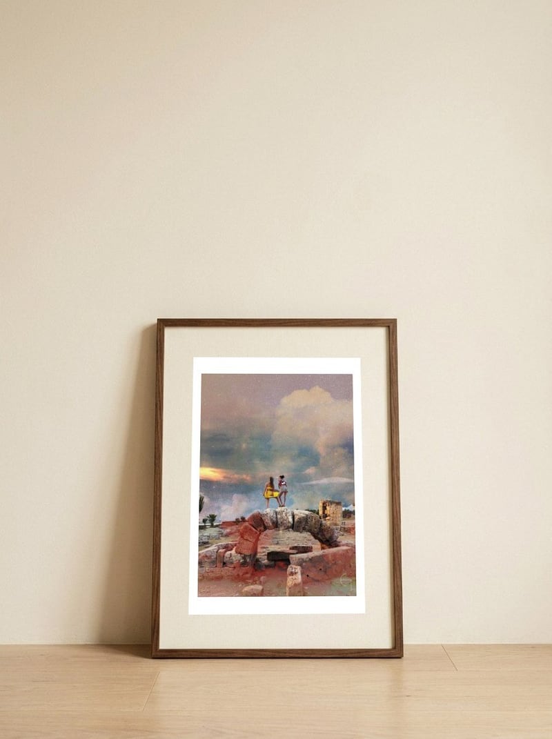 Voyageuses contemplant le crépuscule  — framed, leaning against the wall