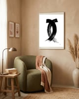 Knot Solo framed in a tender room thumbnail