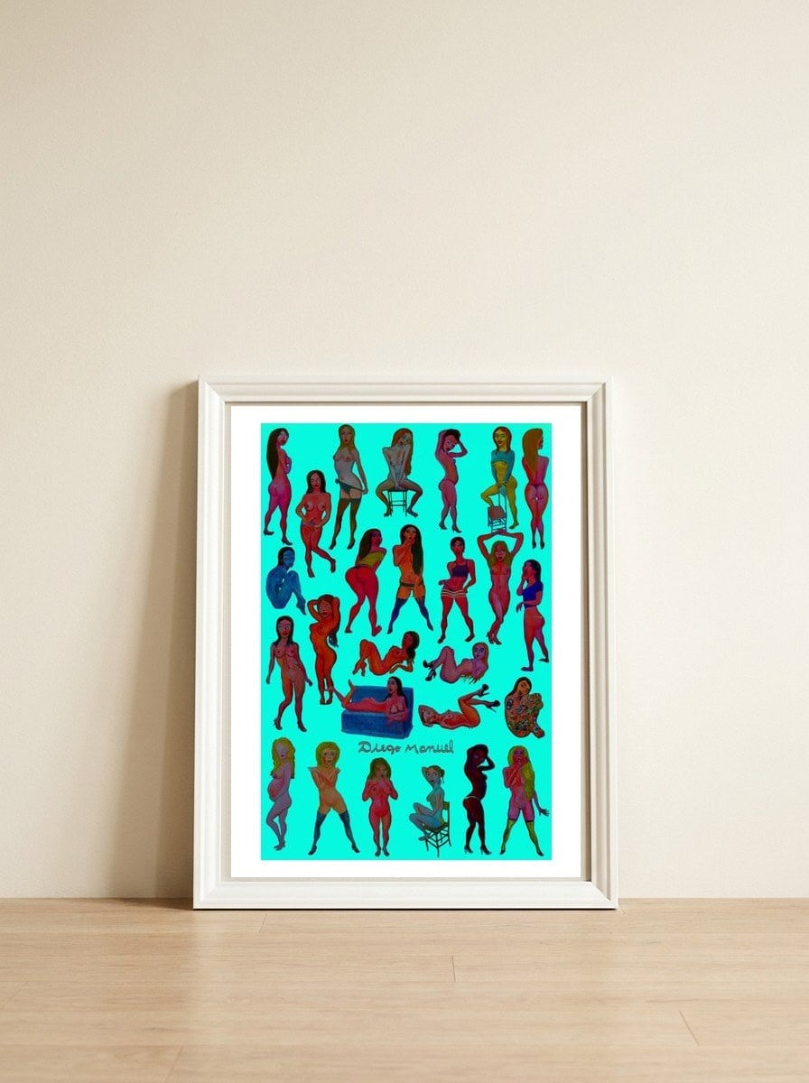 Chicas 3d 18 — framed, leaning against the wall