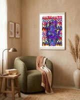 Mano 5 framed in a tender room thumbnail