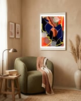 Gabardina framed in a tender room thumbnail