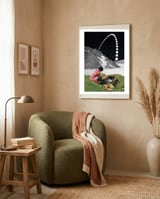 Painter framed in a tender room thumbnail