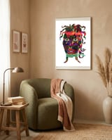 Mujer B 48 framed in a tender room thumbnail