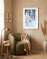 Portrait of a reindeer framed in a tender room thumbnail