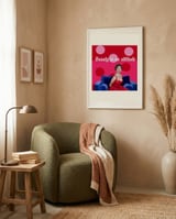 Classic Beauty Attitude framed in a tender room thumbnail